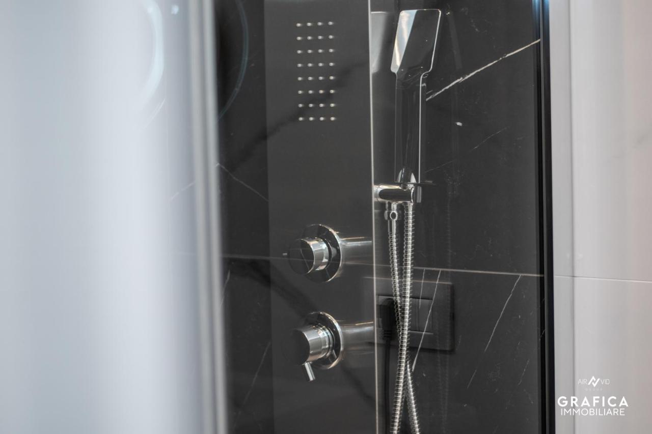 Ameli Home Luxury Apartment Tarente Buitenkant foto
