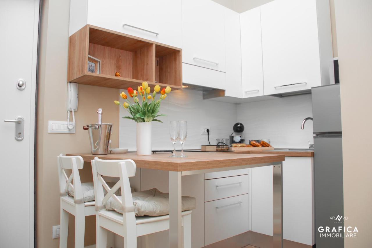 Ameli Home Luxury Apartment Tarente Buitenkant foto